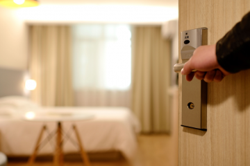 Hotel servicios tecnologicos avanzados mejora experiencia usuario